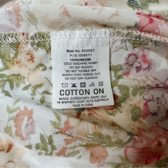 COTTON On Size M Dress Short Sleeve Romantic Floral Pattern Summer Preppy Beachy - Picture 5 of 5